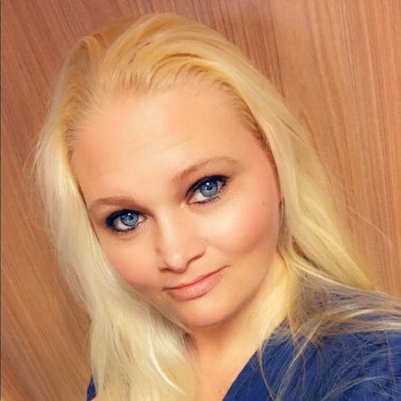 nickiecastro